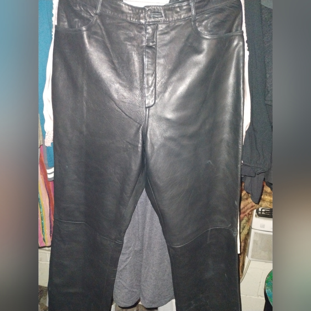 Real Clothes Vintage Saks  Black Leather Wide Leg Pants